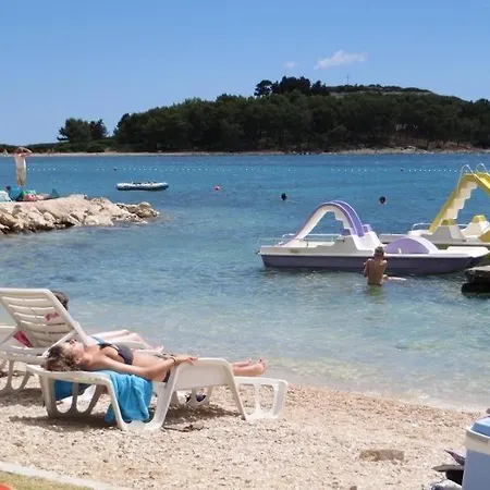 Apartmán In With Pool Access, Terrace, Air Conditioning, Wi-fi, 3548-2 Pakoštane
