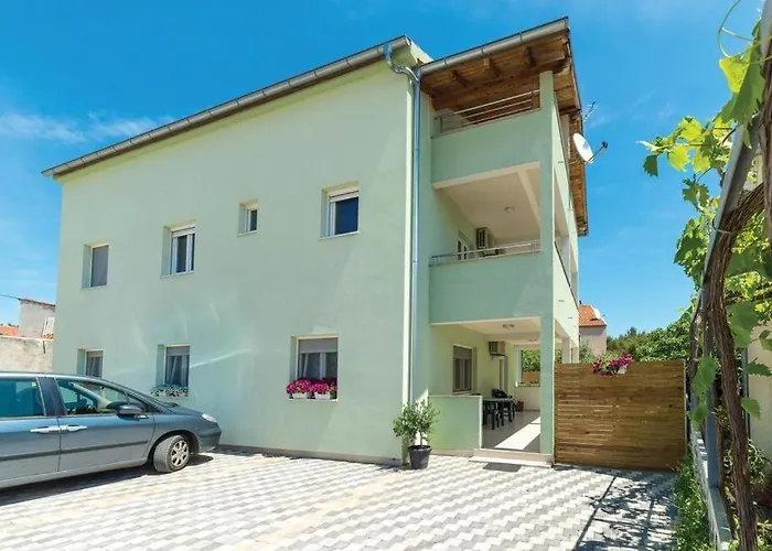 Apartman In With Pool Access, Terrace, Air Conditioning, Wi-fi, 3548-2